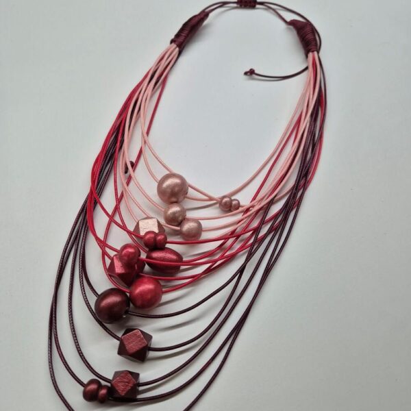 Колие " Wine dust"